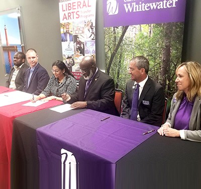 Gateway and UW-Whitewater sign new transfer agreement